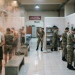 Acemi Birliğinde Duş ve Temizlik Düzeni Nasıl İşler?